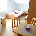 Za Burta 홈스테이 Jastrzębia Góra